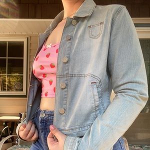 Cropped denim jacket